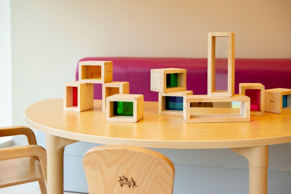 Blocks on a table at the nursery school at Bríetartún.