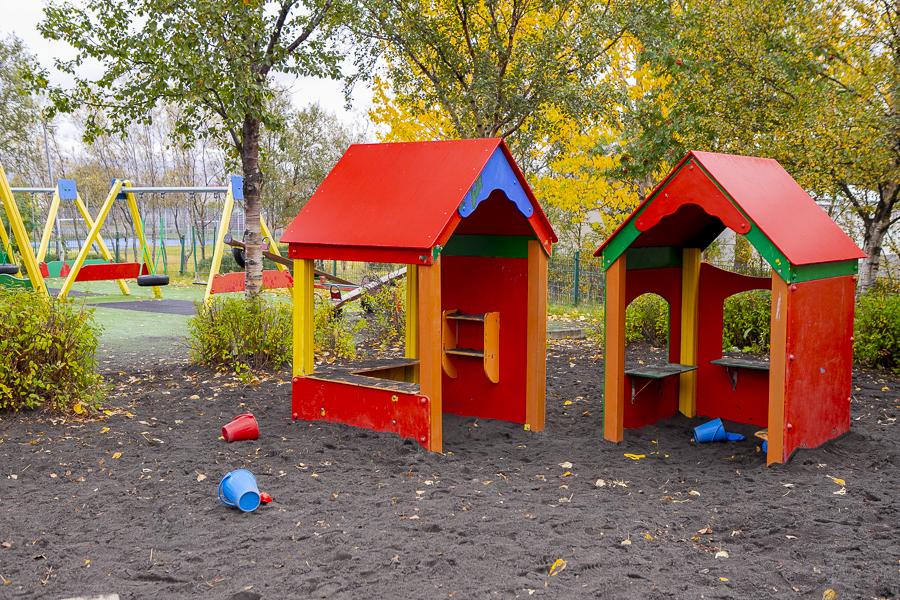 Playground equipment on Jörfi grounds.