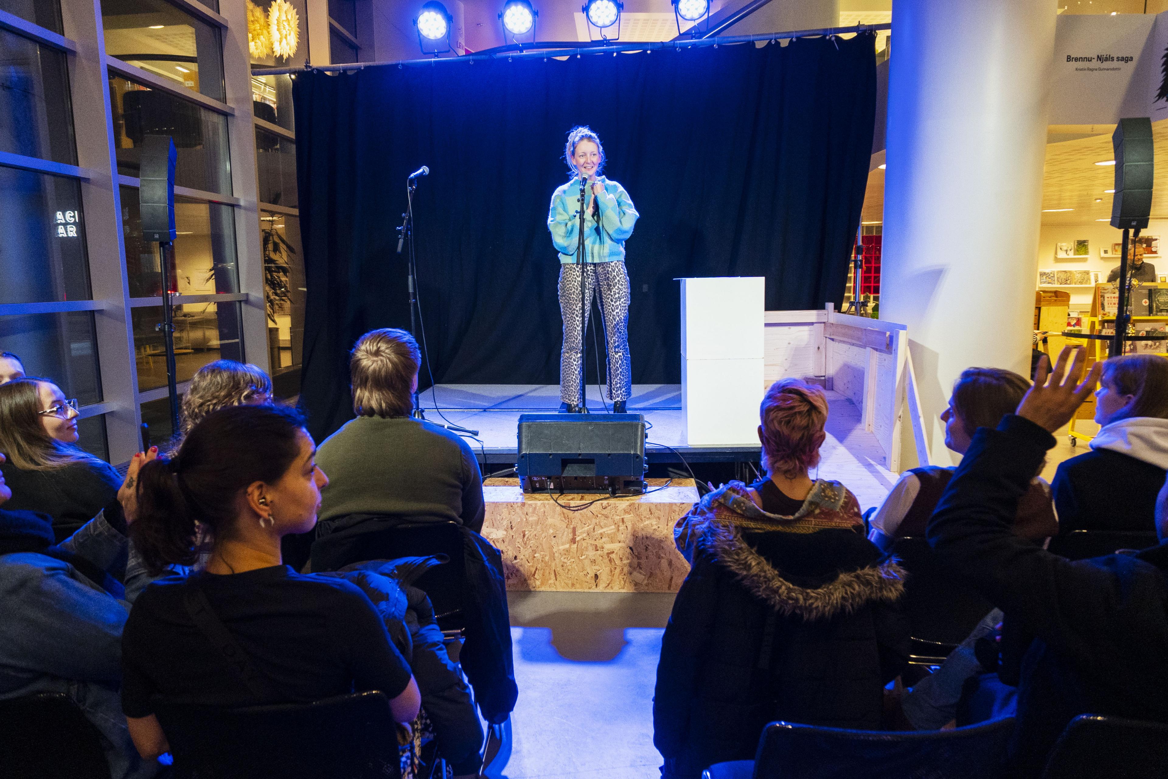 Poetry slam at Grófin City Library on Museum Night