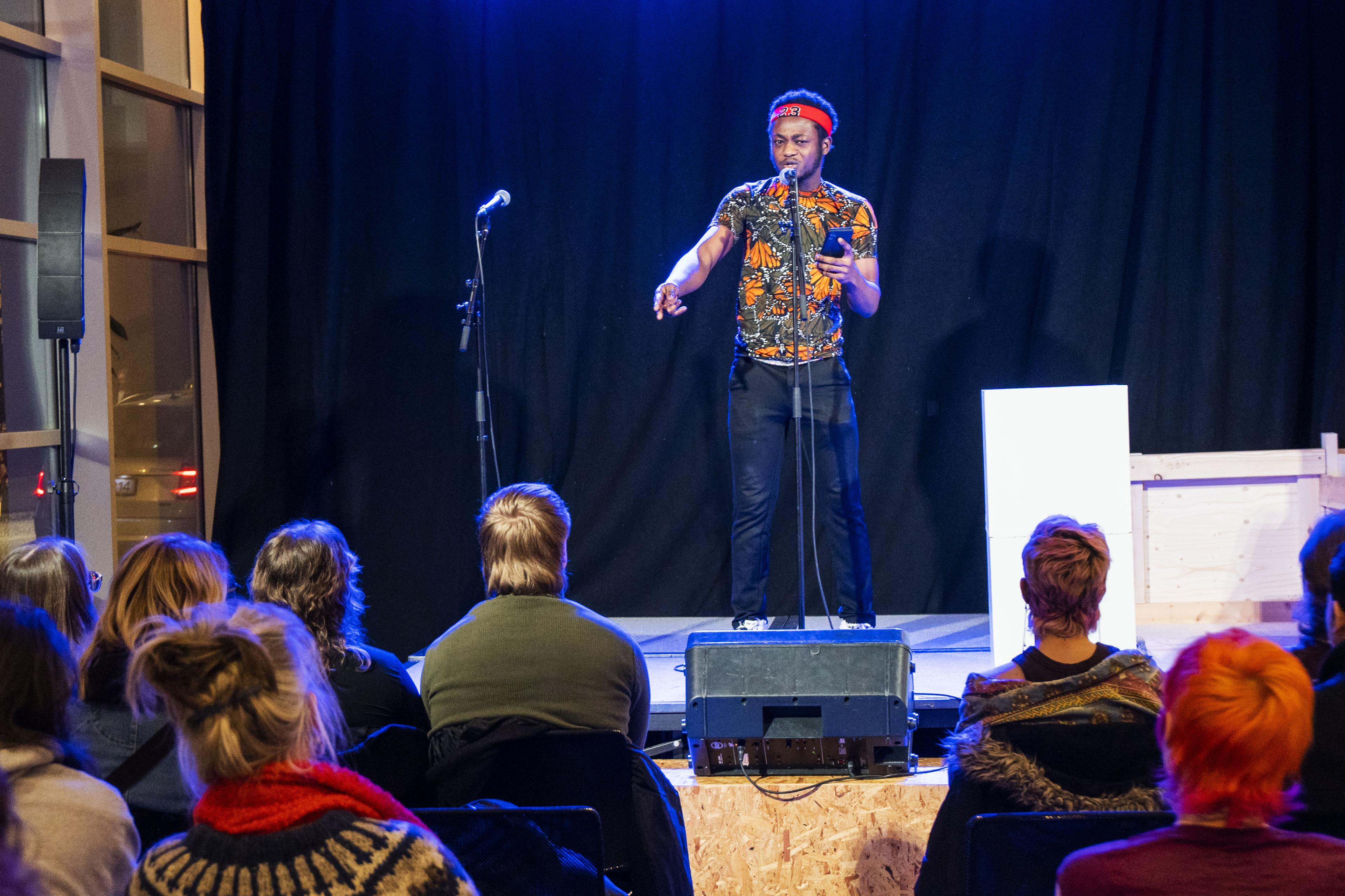 Poetry slam at Grófin City Library on Museum Night