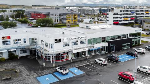 Ljósmynd af húsnæði Tónskóla Hörpunnar