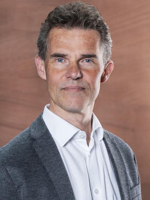 Skúli Helgason